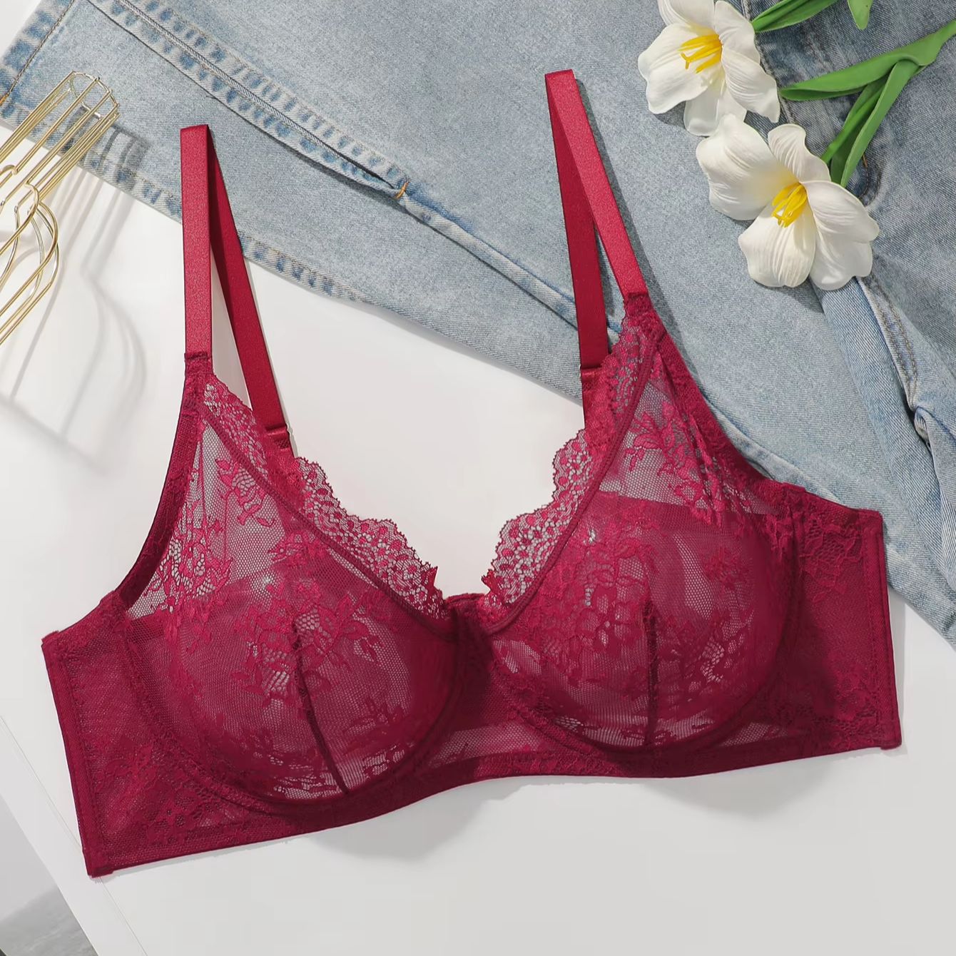 Reggiseno in pizzo rosso trasp - Full Coverage Bra recensione e prezzo